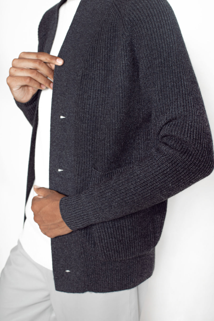 CARDY  Premium Sustainable Men's Cashmere Cardigan | Tara Oriental