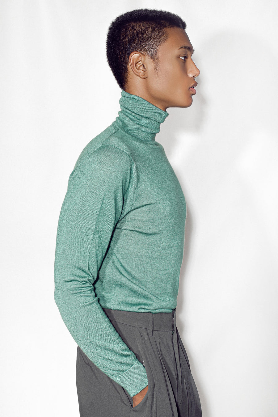 Tara Oriental Sustainable Men's Cashmere Sweater | Premium