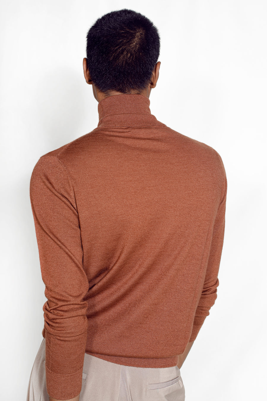 Tara Oriental Sustainable Men's Cashmere Sweater | Premium