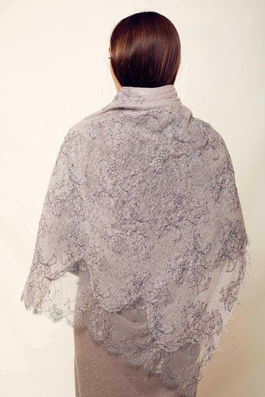 LACE ON LOOSE KNIT STOLE