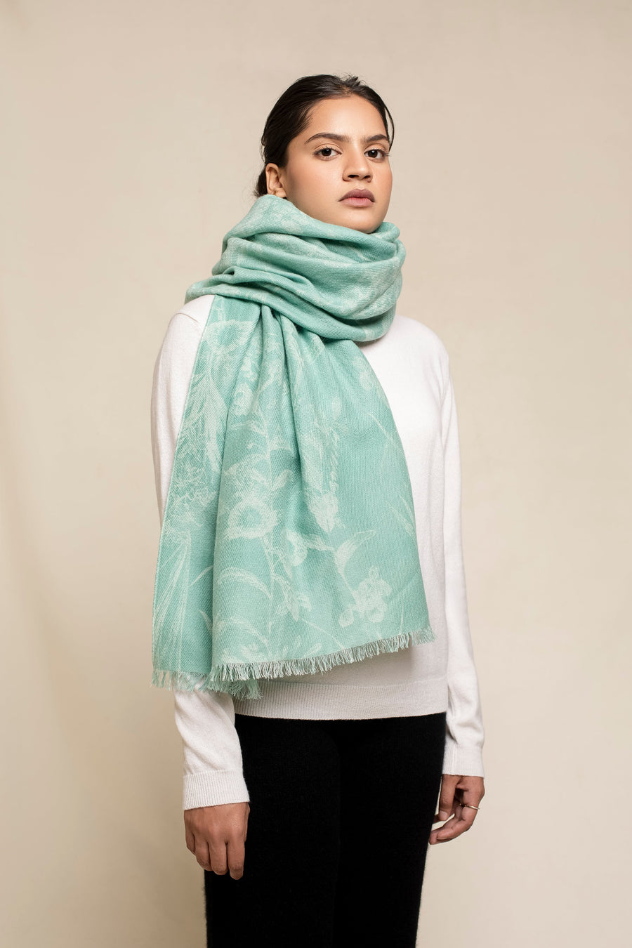 Modern Flower Printed Woven Cashmere Scarf