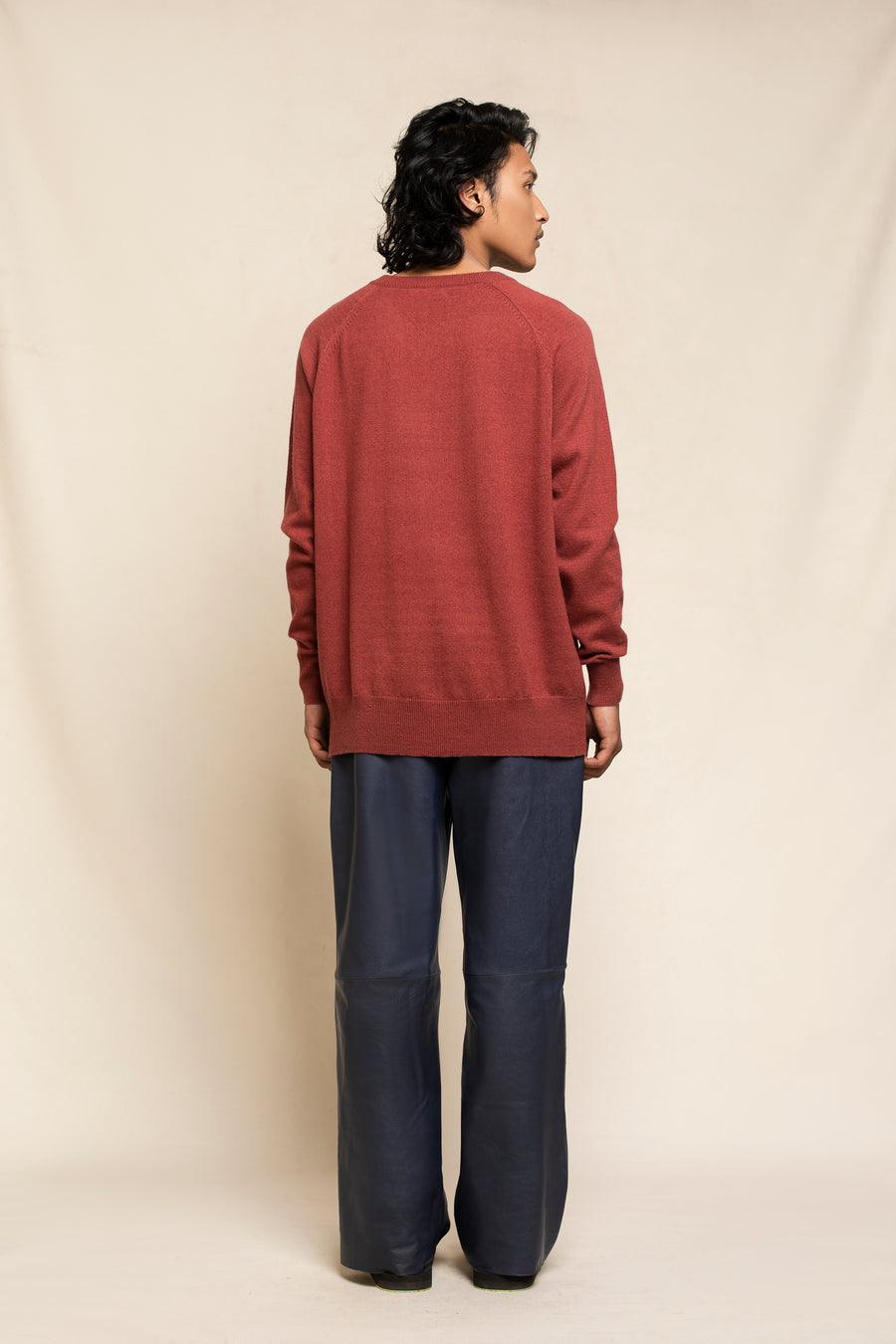 Unisex Cashmere V-Neck Sweater