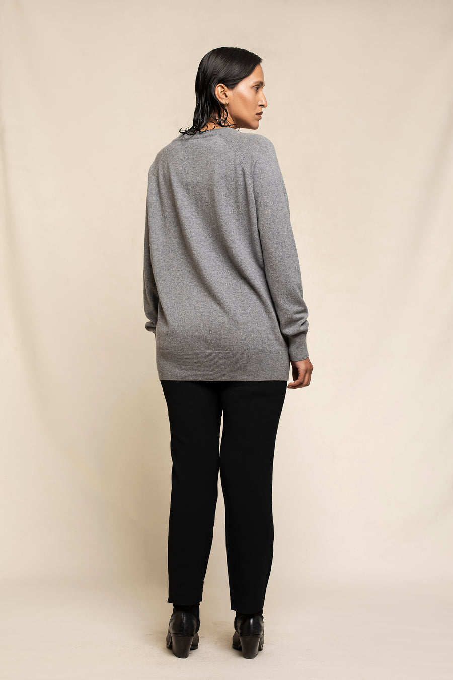 Unisex Cashmere V-Neck Sweater